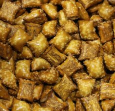 Peanut Butter Filled Pretzels (18 LB)