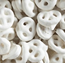 Mini Yogurt Pretzels (10 Lb) - S/O